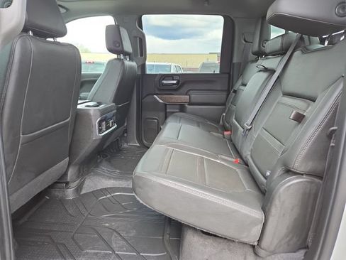 Used 2022 GMC Sierra 2500 Denali w/ Denali Ultimate Package AWD/4WD image 31