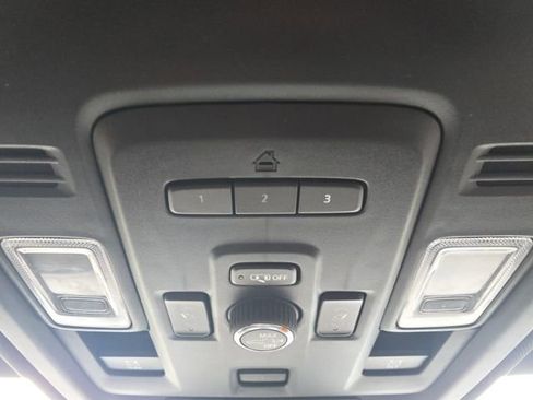 Used 2023 Chevrolet Suburban RST w/ Luxury Package image 42