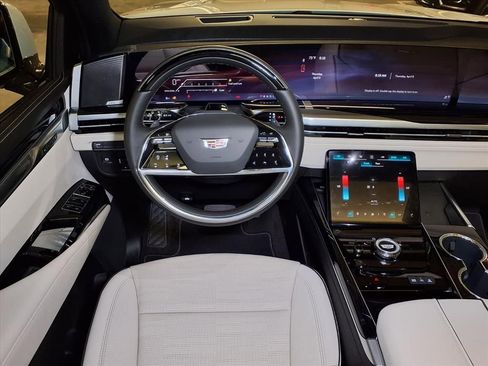 New 2026 Cadillac Escalade ESV Sport image 13