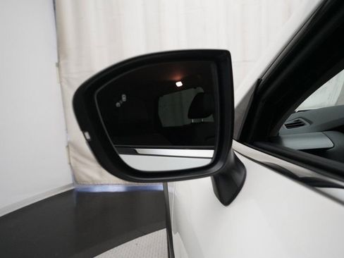 Certified 2024 Nissan Pathfinder SL image 25