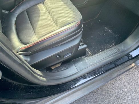 Used 2023 Ford Escape ST-Line Select w/ Tech Pack #2 AWD/4WD image 9