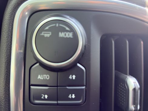 Used 2020 Chevrolet Silverado 3500 LTZ w/ LTZ Plus Package AWD/4WD image 4