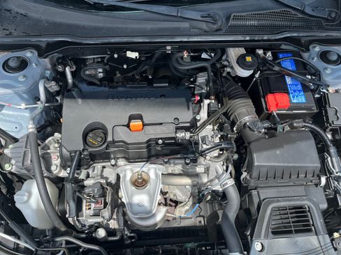 Used 2023 Honda Civic Sport image 9