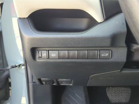 Used 2023 Toyota RAV4 XLE w/ Convenience Package FWD image 16