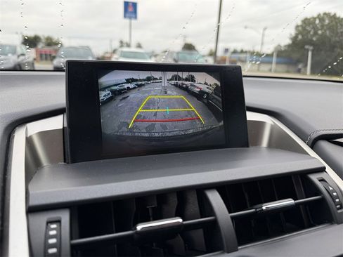 Used 2015 Lexus NX 200t AWD image 19