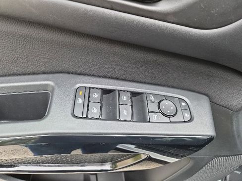 New 2026 Nissan Pathfinder SV AWD/4WD image 17
