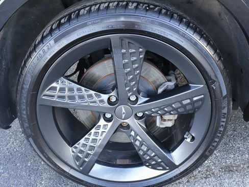 Used 2022 Genesis GV70 3.5T Sport w/ Sport Prestige Package image 19