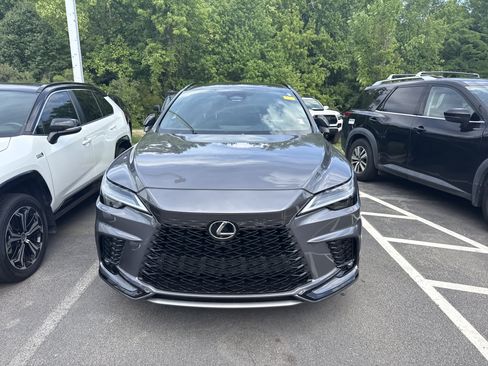 Used 2023 Lexus RX 500h F Sport AWD/4WD image 2