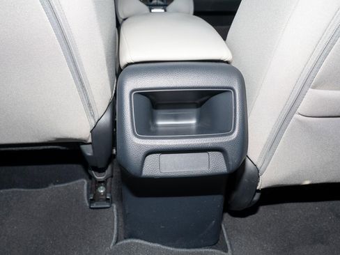 Certified 2024 Honda HR-V LX image 18