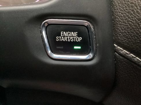 Used 2019 GMC Acadia SLE FWD image 20