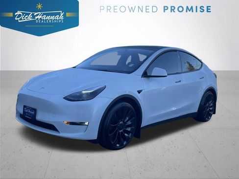Used 2023 Tesla Model Y Performance image 1