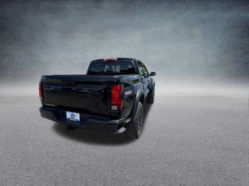 Used 2025 Chevrolet Colorado Trail Boss image 22
