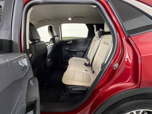 Used 2022 Ford Escape SEL image 8