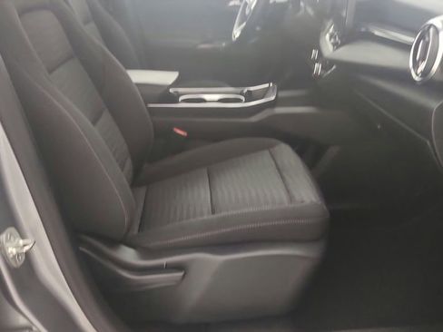 Used 2025 Chevrolet Equinox LT image 30