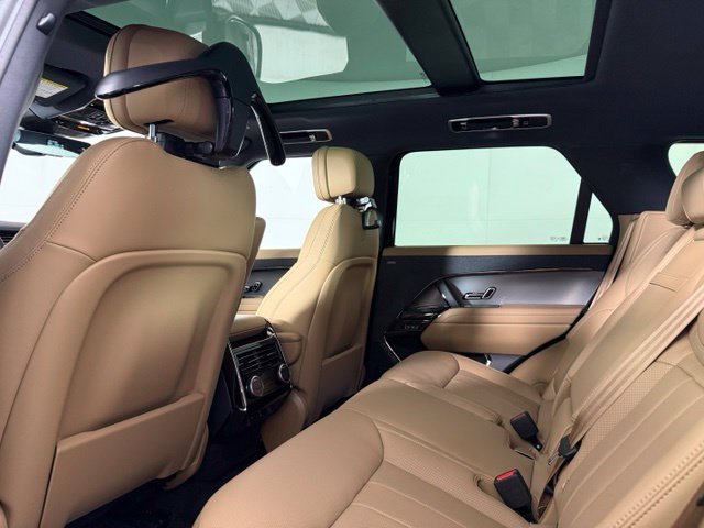 New 2027 Land Rover Range Rover Sport SE AWD/4WD image 28
