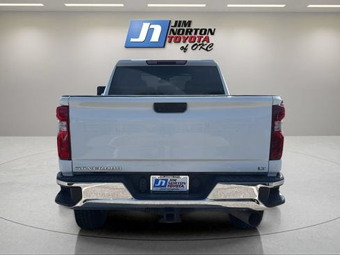 Used 2024 Chevrolet Silverado 2500 LT AWD/4WD image 6