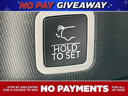 Used 2023 Jeep Grand Cherokee Altitude image 42