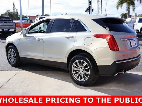 Used 2017 Cadillac XT5 Luxury w/ Driver Awareness Package image 5