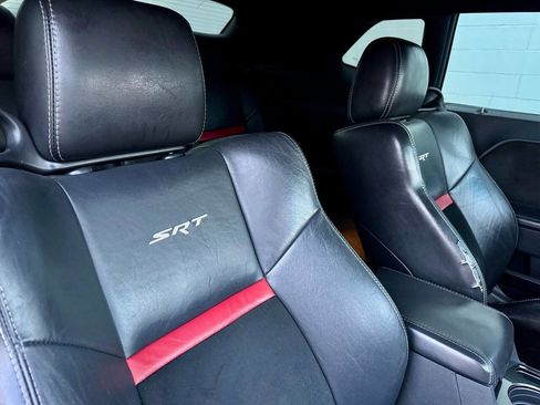 Used 2010 Dodge Challenger SRT8 w/ SRT Option Group II image 20