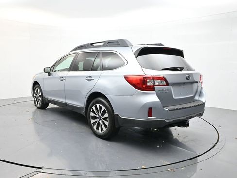 Used 2015 Subaru Outback 2.5i Limited image 2