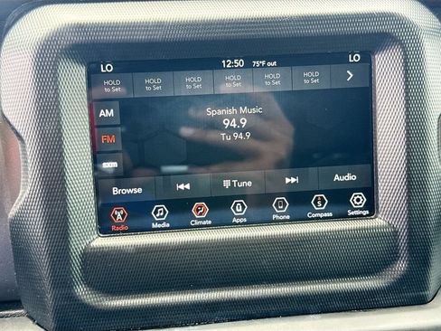 Used 2023 Jeep Wrangler Unlimited AWD/4WD image 16