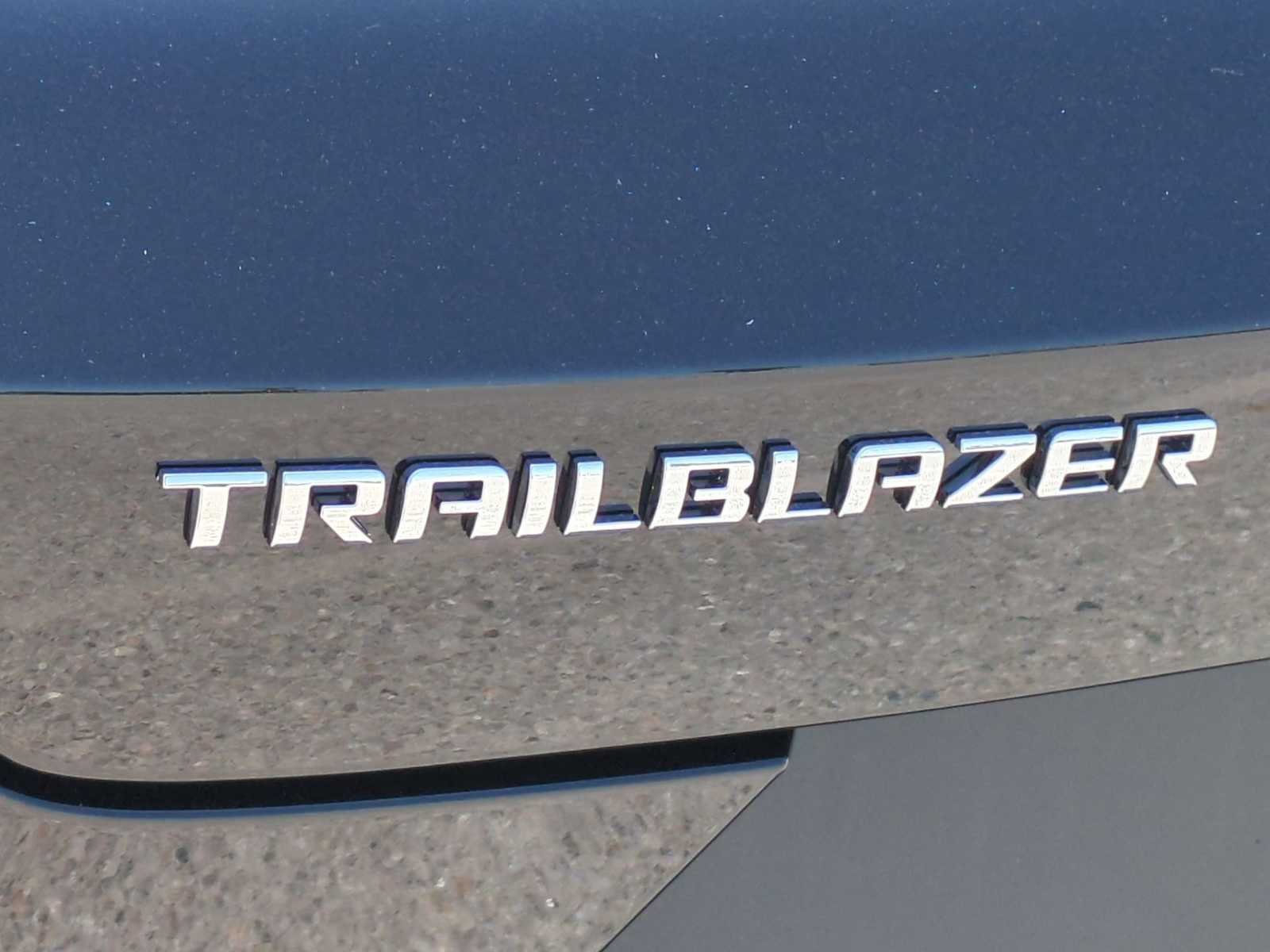 New 2026 Chevrolet TrailBlazer LS FWD image 9