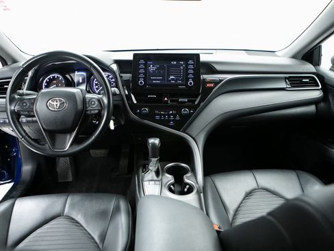 Used 2023 Toyota Camry SE image 13