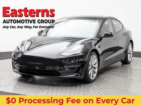 Used 2023 Tesla Model 3 Standard Range RWD image 1