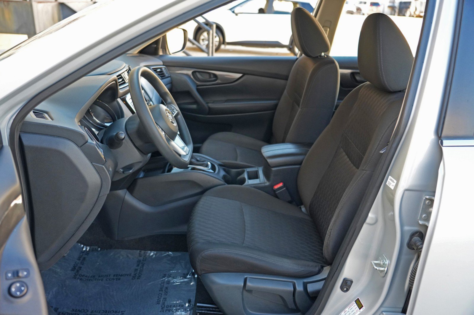 Used 2019 Nissan Rogue S FWD image 15