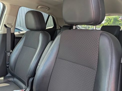 Used 2020 Buick Encore Preferred AWD/4WD image 12