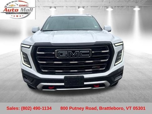 Certified 2025 GMC Yukon AT4 Ultimate AWD/4WD image 9