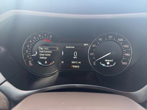 Used 2017 Lincoln MKZ Select image 13