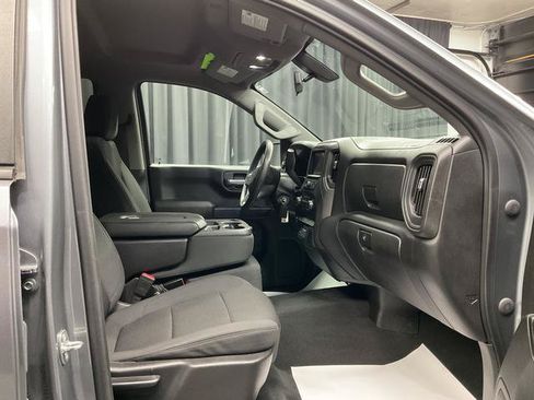 Used 2021 Chevrolet Silverado 1500 Custom Trail Boss AWD/4WD image 10