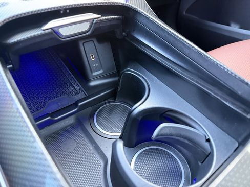 Used 2023 Mercedes-Benz GLC 300 4MATIC image 28