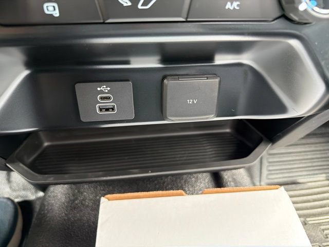 New 2026 Ford F550 4x4 Regular Cab Super Duty image 21