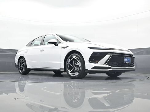 Certified 2026 Hyundai Sonata SEL FWD image 23