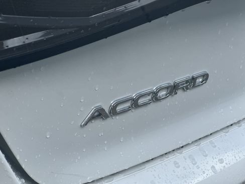 Used 2024 Honda Accord EX image 11
