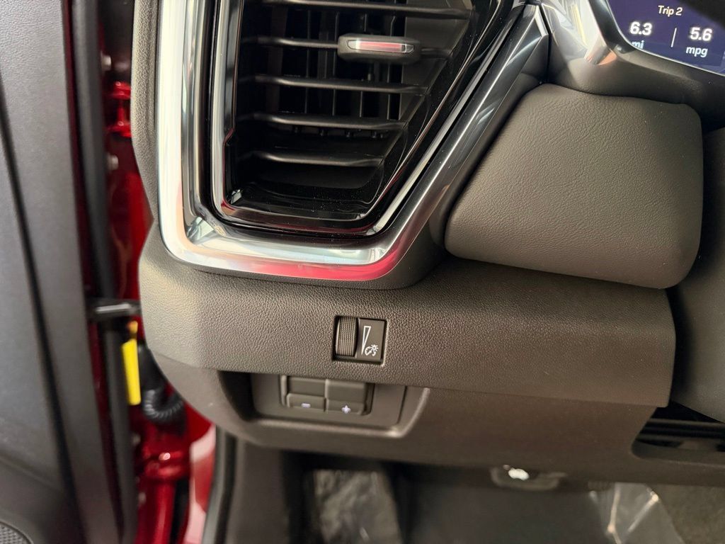 New 2026 GMC Canyon Elevation RWD image 14