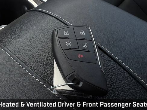 Certified 2024 GMC Acadia Denali AWD/4WD image 15