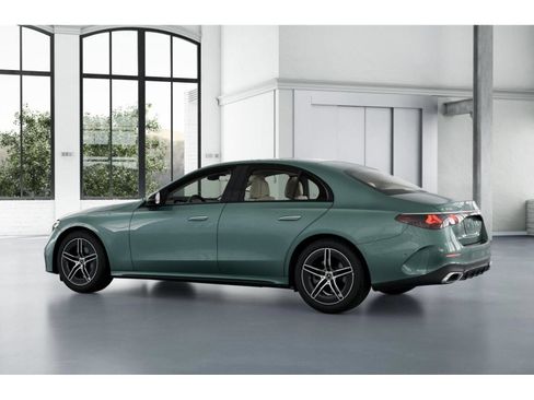 New 2026 Mercedes-Benz E 350 4MATIC Sedan image 31