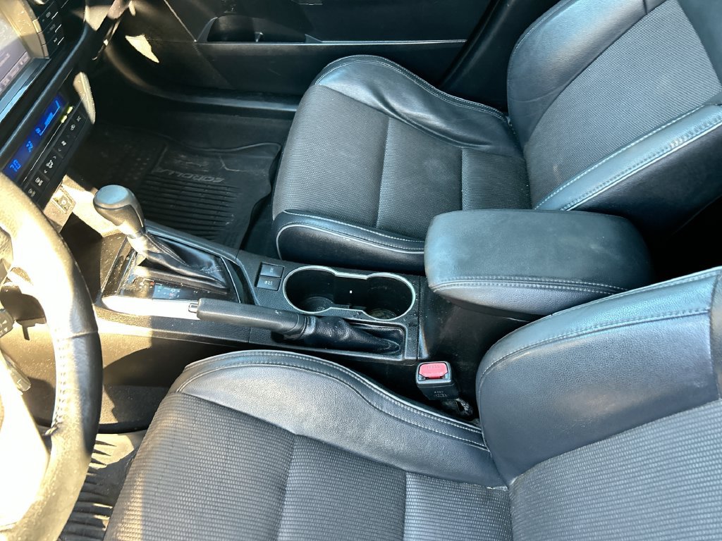 Used 2014 Toyota Corolla S FWD image 26