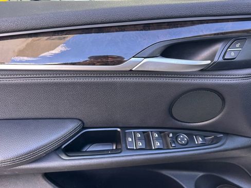 Used 2017 BMW X5 xDrive40e AWD/4WD image 10