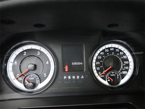 Used 2018 RAM 2500 Tradesman w/ Chrome Appearance Group image 11