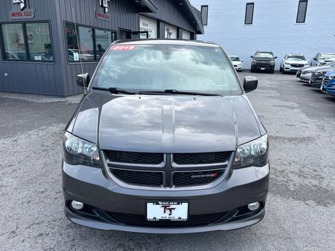 Used 2019 Dodge Grand Caravan GT FWD image 9