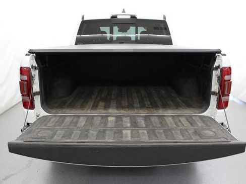 Used 2021 RAM 1500 Limited AWD/4WD image 11