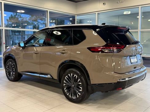 Used 2024 Nissan Rogue Platinum w/ Platinum Premium Package AWD/4WD image 14
