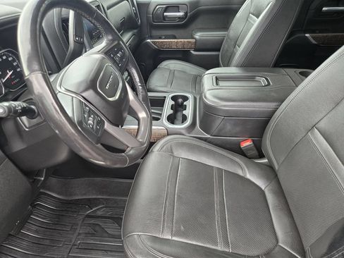 Used 2019 GMC Sierra 1500 Denali w/ Denali Ultimate Package AWD/4WD image 8