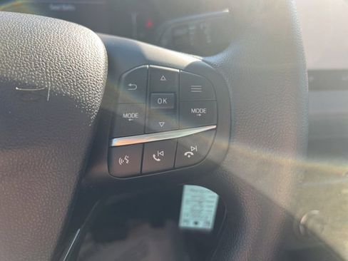 New 2025 Ford Maverick XL image 16