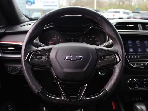 Used 2021 Chevrolet TrailBlazer RS w/ Sun and Liftgate Package image 15