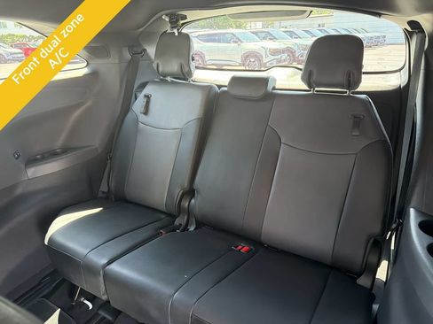 Used 2021 Toyota Sienna XSE w/ XSE Plus Package AWD/4WD image 13